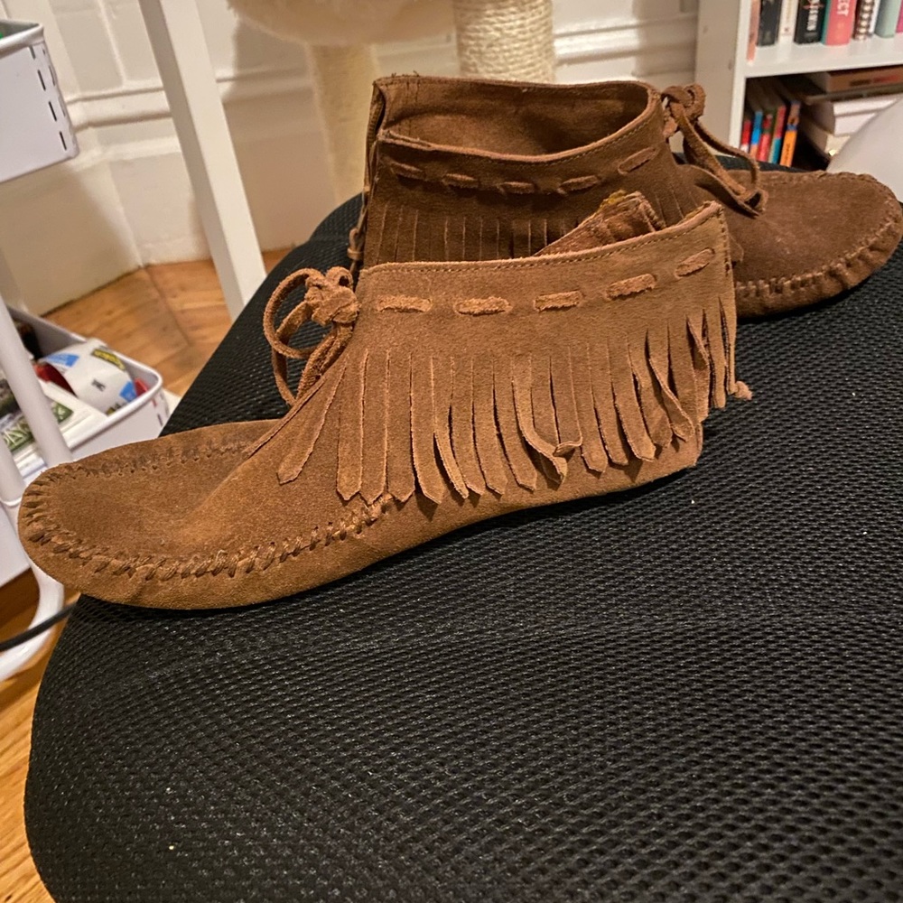 Almost new moccasin shoes